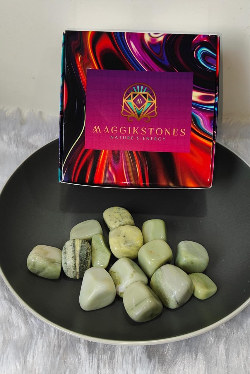 Serpentine Tumbled Stone